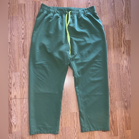 Figs Scrub Set - Picture 5 of 8